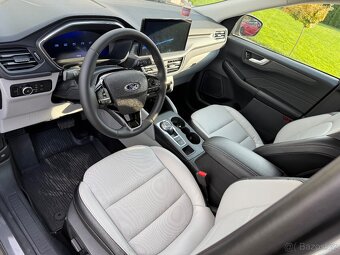 FORD KUGA 2.0 Ecoboost 4x4 PLATINUM 2023 - 7