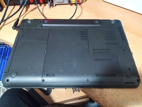 24....Lenovo E550 - 7