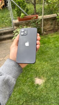 iPhone 12 - 7