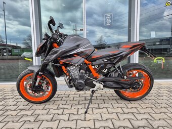 KTM 890 Duke R - 7