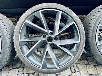 Originál kola VEGA 8,0J x 19“ ET45 s pneu 235/35 R19 Superb - 7
