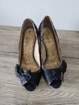 Elegantní krajkové boty s mašličkou, vel. 38 - 7