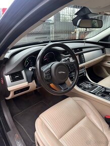 Jaguar XF, 20D - 7