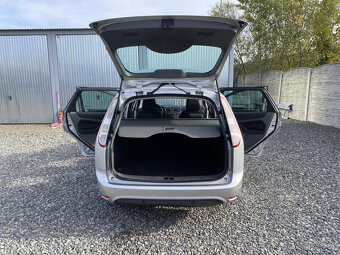 Ford Focus 2.0i 145PS LPG FORD COMBI TOP - 7