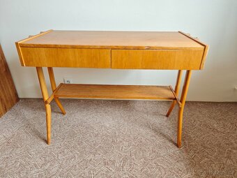 Retro sektorová stěna MONTI 300 - 7