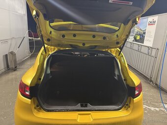 Renault Clio IV RS 200 - 7