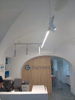 Hodinový manžel-Elektrikář - 7