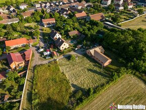 Prodej pozemku o výměře 1.060 m2, v obci Nová Ves I, 4 km od - 7