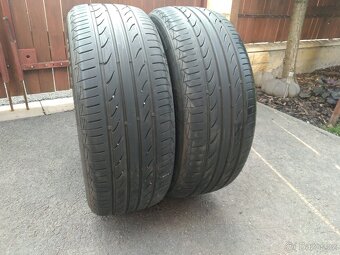 Prodám 2 letní gumy LANDSAIL 195/55 R15 - 7