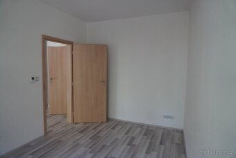 Pron. 2+kk Kuřim, Tyršova 15.500,- + 3.500,- - 7