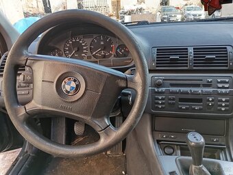 BMW 318d 85kW - 7