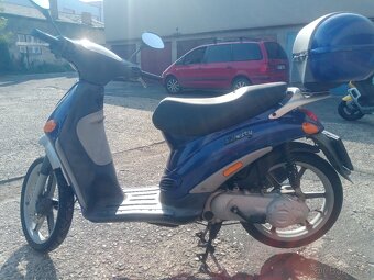 Piaggio Vespa 50 - 7