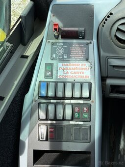 34míst, IVECO Daily Indcar Wing - 7