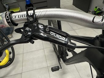 Canyon spectral cf7 - 7