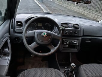 2011Škoda Fabia II 1.6TDI Facelift NOVÁ STK - 7