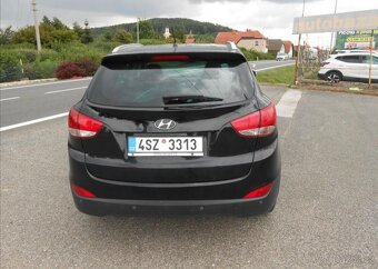 Hyundai ix35 2,0 100 kW Digiklima Historie nafta - 7