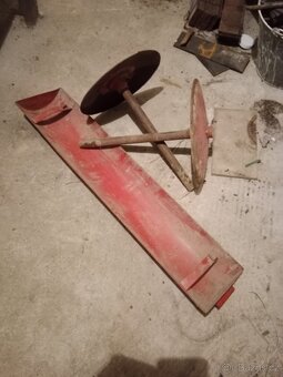 Secí stroj reform - 7