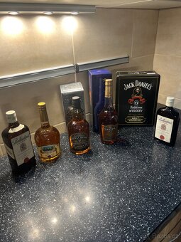 Prodám whisky a koňak - 7