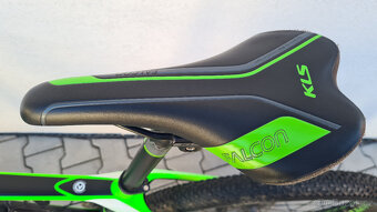 Carbonový Kellys Hacker 30, Shimano XT, vzduch vidice, Rám L - 7