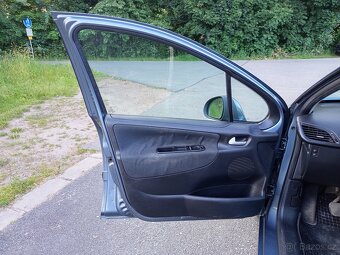 Peugeot 207 1.4i 16V 65 kW - 1. Majitel | 2007 | 165.000km - 7