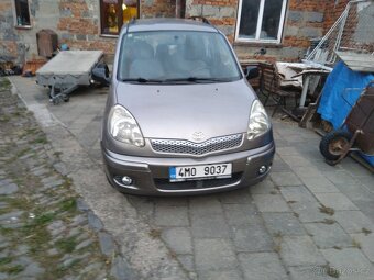 Toyota Yaris verso 1.4 D4D - 7