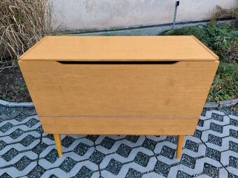 Retro skříňka na peřiny / komoda Jitona - 70. léta - 7