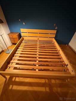 Manželská postel - 7