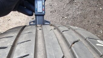 Letní pneu 225/40/18 Continental - 7