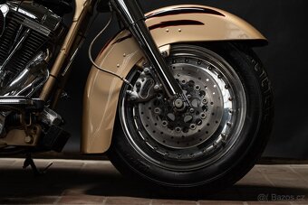 Harley-Davidson Road King CVO - 7