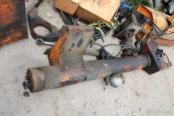 Zetor 7211 příkopová sekačka 2 kusy - 7