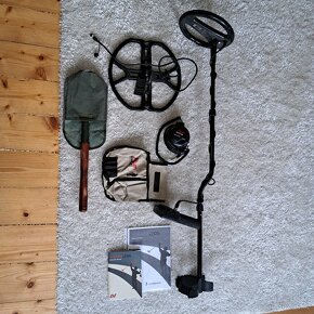 Detektor kovů Minelab X - Terra 705 - 7