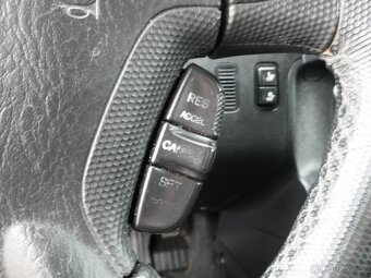 Honda CR-V 2.2i-DTEC , 103 kW nafta, 2006 - 7