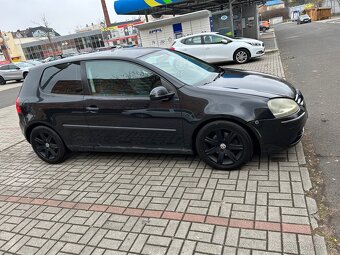 prodám golf 5 2.0tdi 103kw stk jeste 7 měsíců 253000km - 7