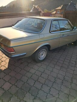 Mercedes-Benz 230 CE - 7