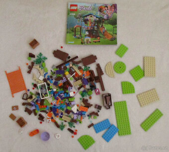 Lego Friends Mia a její domek na stromě - 7