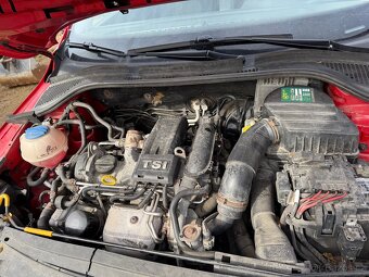 Nahradni dily Skoda Rapid 1.2 tsi 63kw 2015 - 7