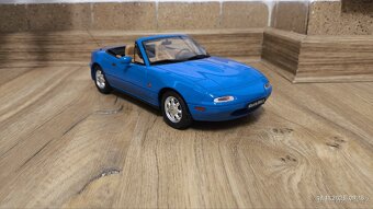 Model Mazda MX-5 NA 1:18 Otto Mobile - 7