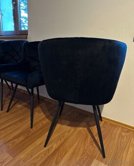 4 čalouněné jídelní židle (křesla), černý velur - 7