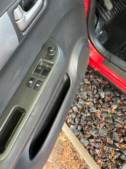 Suzuki Swift plně pojízdné. - 7