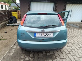 Ford Focus MK1 1.6i Hatchback - 7