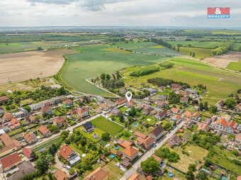 Prodej rodinného domu 6+kk, 180 m², Čečelice, ul. Hřbitovní - 7