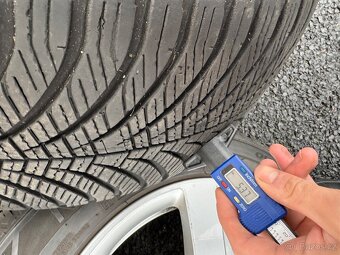 Alu celoroční sada Audi 225/55/17 R17 - 7