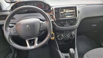 Peugeot 208, 1.2i / najeto 45 000 km 1.Majitel ČR - 7