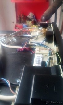 Prodám lednici do karavanu.Dometic. - 7