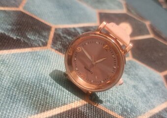 Nové dámské i dívčí hodinky Quartz růžové koženka třpytivé - 7