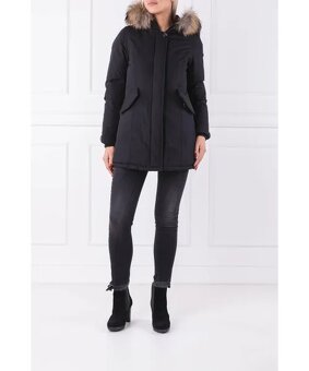 Prodám dámskou péřovou bundu Zn. Gas - 7