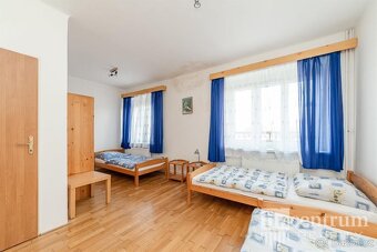 Prodej ubytovacího zařízení 638 m2, Borek - 7