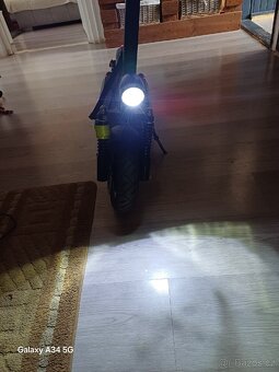 Prodám E-scooter W-TEC Tenmark ll 500W. 10' - 7