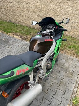 Kawasaki ninja ZX6R - 7