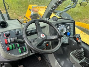 Teleskopický manipulátor Kramer 5507 - 7